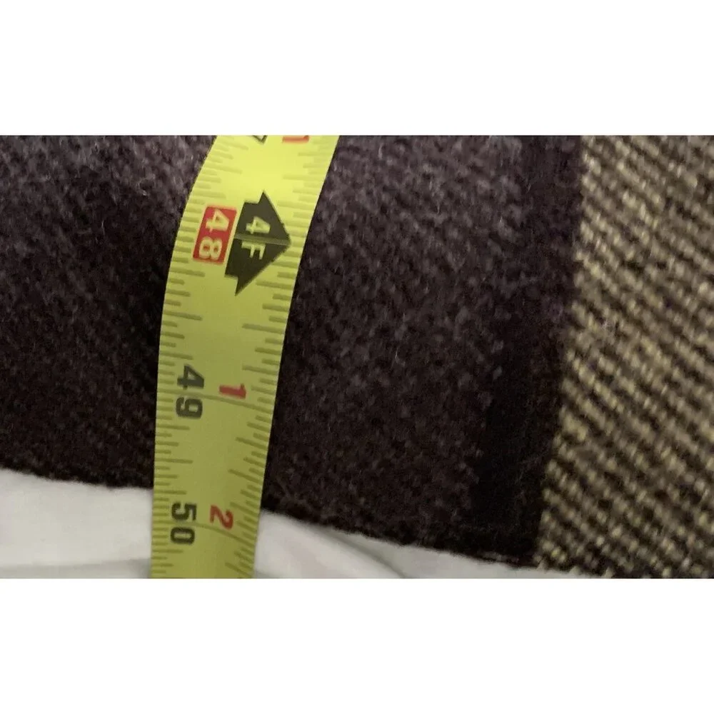 Wool Blanket Throw Burgundy Red Black 50"x64" ROYAL SCOT Tartan Plaid Fringe Vtg - Picture 7 of 7